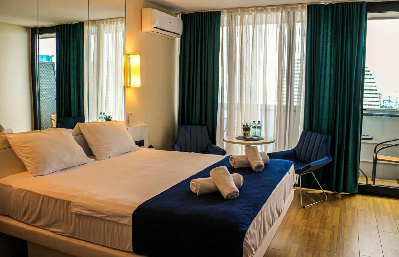 Orbi Batumi City Beach View Hotel מראה חיצוני תמונה