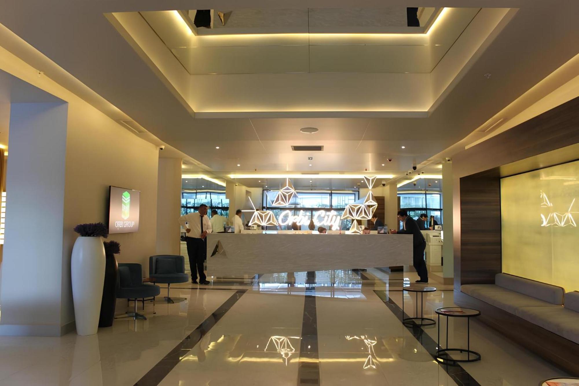 Orbi Batumi City Beach View Hotel מראה חיצוני תמונה